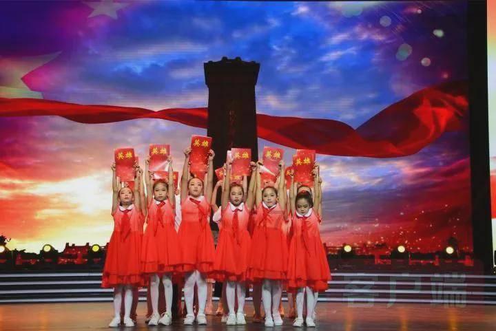美光发布lpcamm2内存模块,有望克服内存缺陷